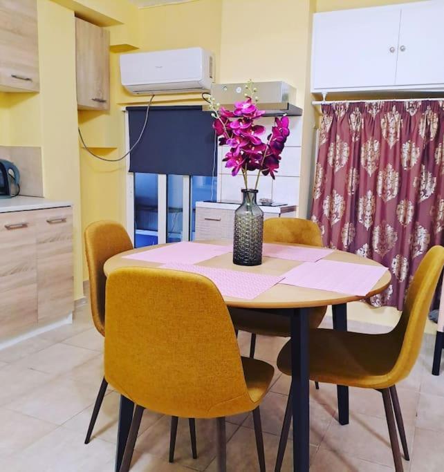 Zenia Home 1 Στην Καρδιά Της Πάτρας Εξωτερικό φωτογραφία