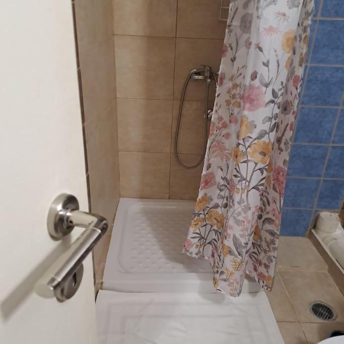 Zenia Home 1 Στην Καρδιά Της Πάτρας Εξωτερικό φωτογραφία