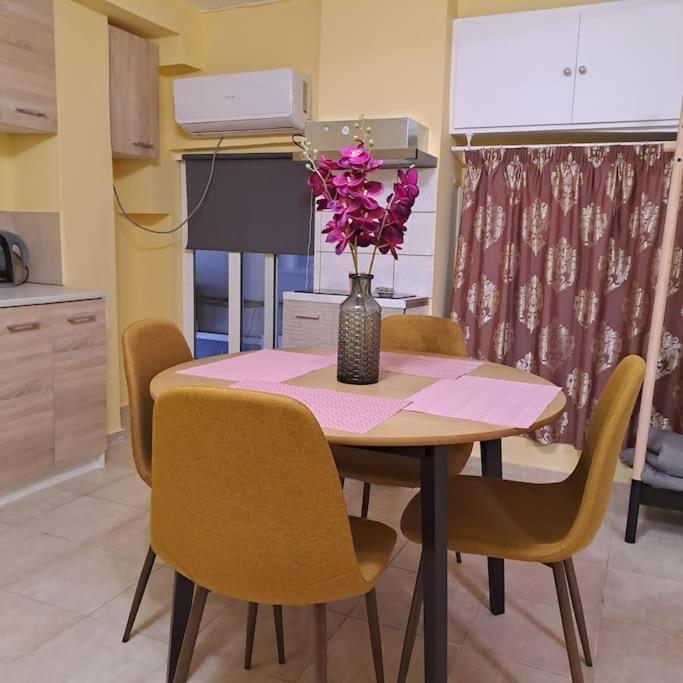 Zenia Home 1 Στην Καρδιά Της Πάτρας Εξωτερικό φωτογραφία